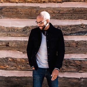 Meet your Posher, Delaney